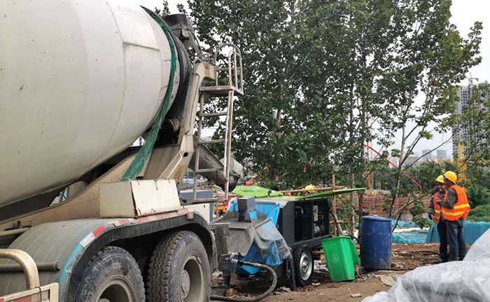 液壓混凝土濕噴機施工現場-0