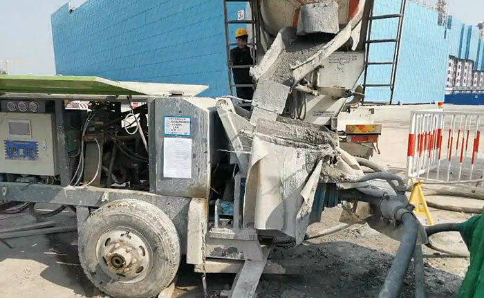 液壓泵送式濕噴機施工現場-0
